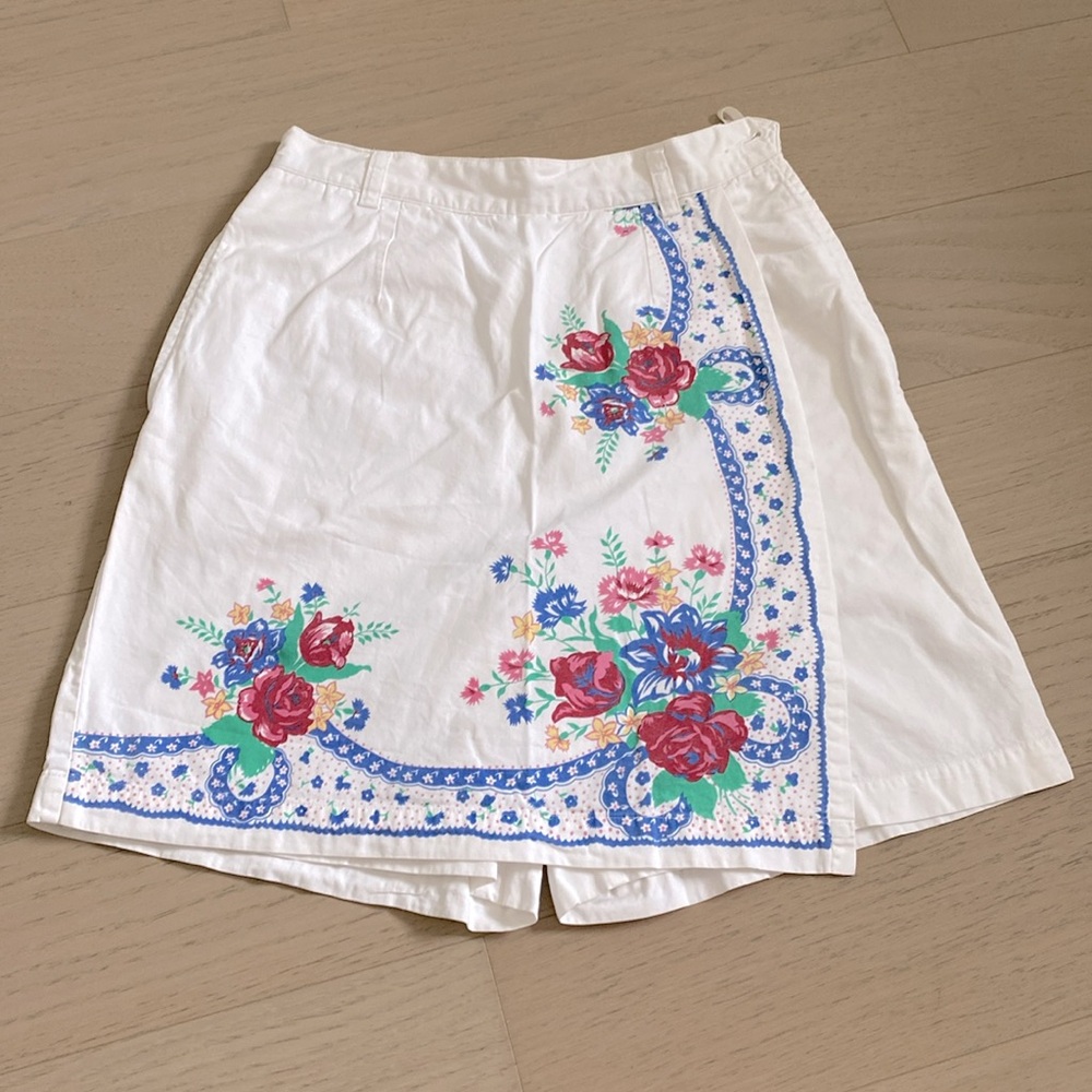 Cotton White Skorts